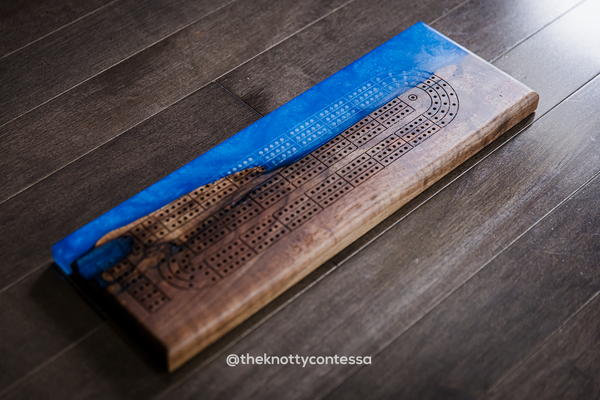 The 29 Hand Luxury Live Edge Cribbage Board - Black Walnut /Star Blue - CB-SBL-001