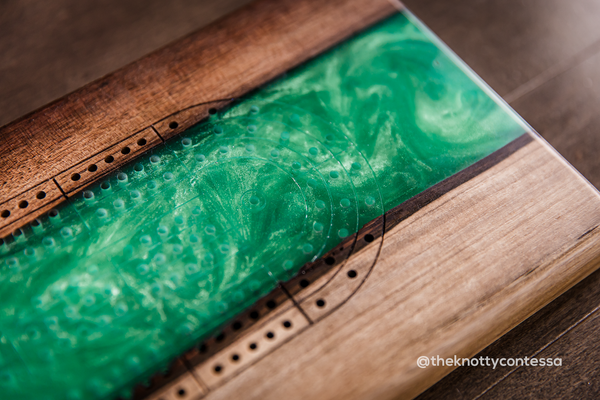 The 29 Hand Luxury Live Edge Cribbage Board - Black Walnut / Paris Green Epoxy - CB-PGR-001