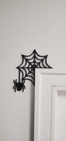 Corner-ments - Busy Spider with Web Door Corner