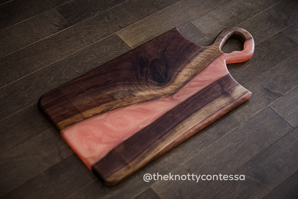 Grande van Gogh Handle - Black Walnut/Rose Gold Charcuterie Board CHB-VG-RG-01