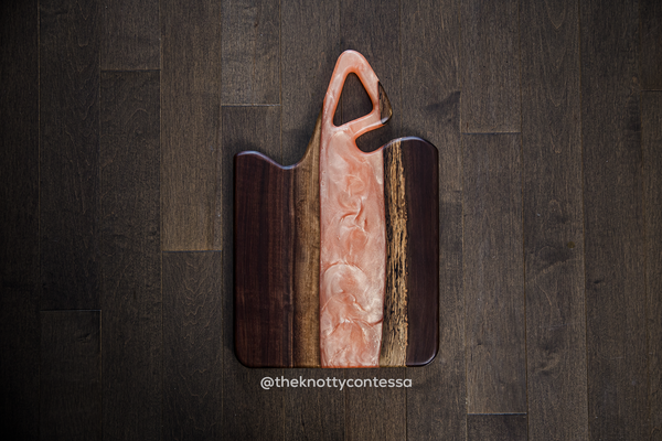 Sweetheart Triangle Handle - Black Walnut/Rose Gold Charcuterie Board CHB-TRI-RG-02