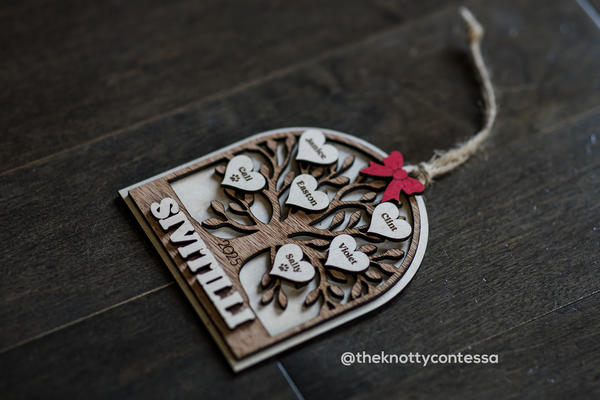 Side view of the Family Tree ornament