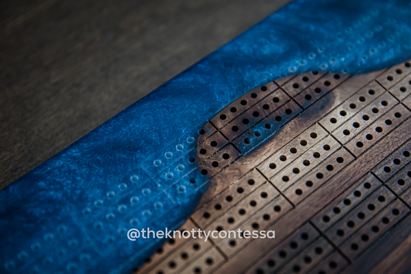The 29 Hand Luxury Live Edge Cribbage Board - Black Walnut / Diamond Navy Epoxy - CB-DNV-011