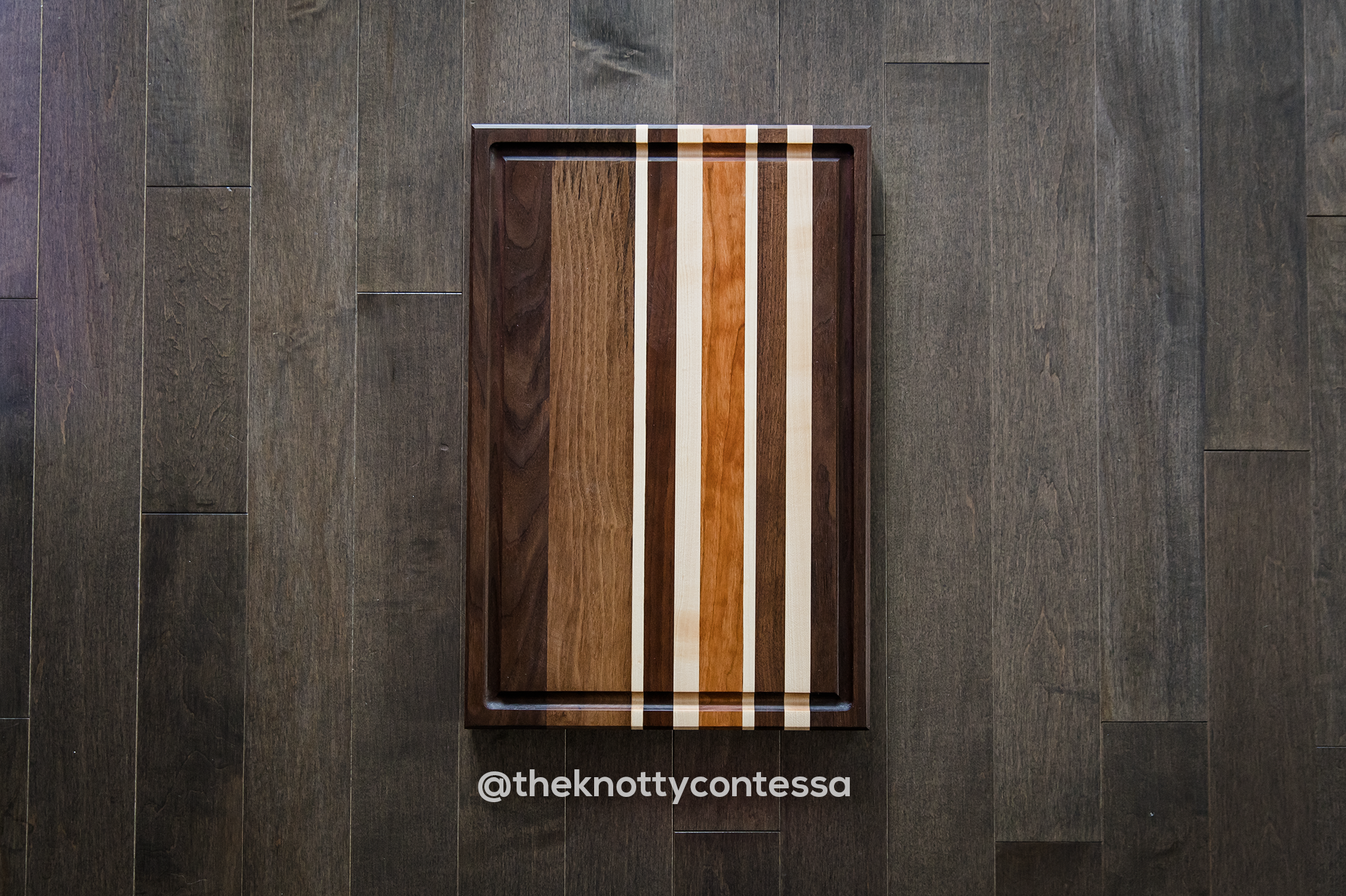 Hardwood Cutting/Chopping Board w/ Juice Grove - Walnut/Maple/Cherry CUT-DOMJG-06