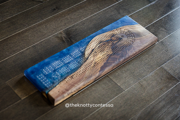 The 29 Hand Luxury Live Edge Cribbage Board - Black Walnut /Star Blue Green - CB-SBLG-001