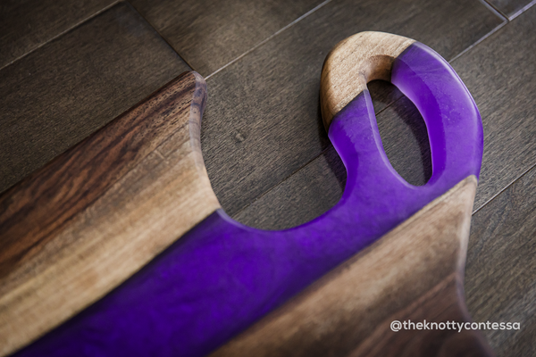 Sweetheart Easto Handle - Black Walnut/Purple Haze Charcuterie Board CHB-EST-PHZ-04
