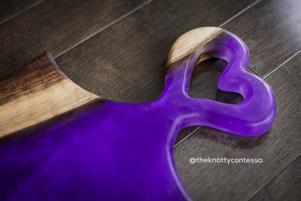 Sweetheart Heart Handle - Black Walnut/Purple Haze Charcuterie Board CHB-HRT-PHZ-06