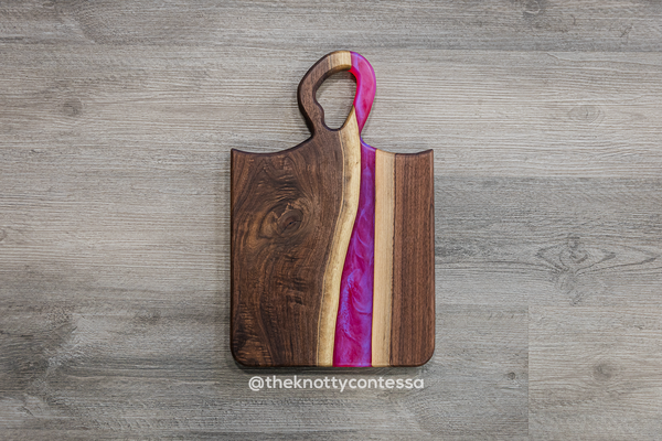 Sweetheart van Gogh Handle - Black Walnut/Pink- Violet Colour Shift Charcuterie Board CHB-SvGO-PKVI-03