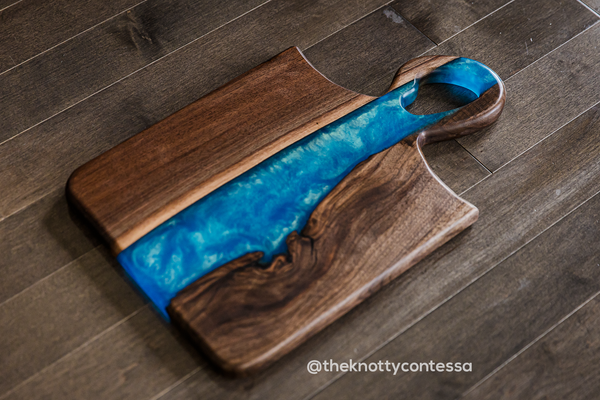Sweetheart van Gogh Handle - Black Walnut/Gold Blue Charcuterie Board CHB-SvGO-GBL-06