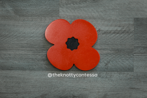Poppy "O" Cut Out - The Knotty Contessa's Welcome To Our Home Sign