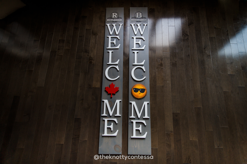 Family Name Outdoor Interchangeable "O" Welcome Sign